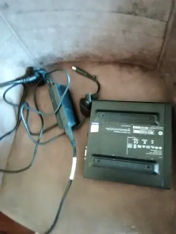 Hp elite desk with charger