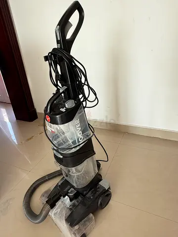 مكنسة تنظيف سجاد أصلية (Hoover) 

مكنسة Hoover Platinum Power Max