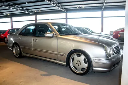 صورة مصغرة 4 لـ 2002 Mercedes-BENZ E-CLASS