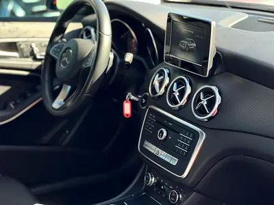 2018 Mercedes-BENZ GLA — миниатюра 17