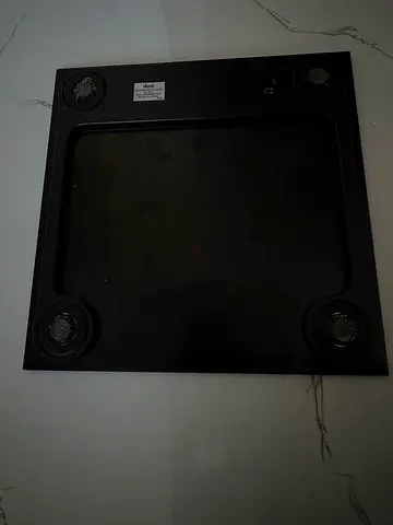 Premium IKON Electronic Weight Scale for Accurate Measurements. EAN available. CR2023 battery (3V)