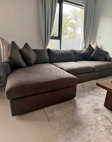 Cratebarrel lounge deep L shape sofa