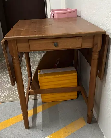 IKEA table+chairs