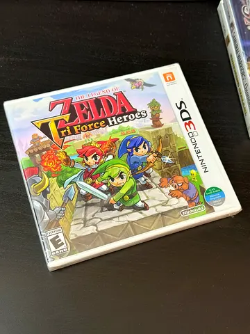 Zelda Tri force Nintendo 3ds NTSC American Brand New Sealed