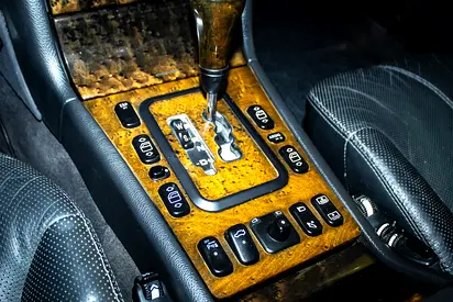 صورة مصغرة 16 لـ 2002 Mercedes-BENZ E-CLASS