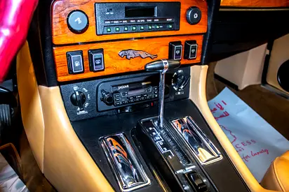 صورة مصغرة 14 لـ 1983 Jaguar XJ
