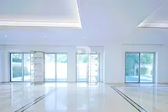 DISTRICT 1 LUXURY |5 BEDROOM VILLA |PREMIUM LIVING