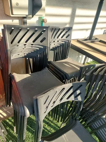 Outdoor Chairs  30 pec - Perfect for Your Patio كراسي للبيع