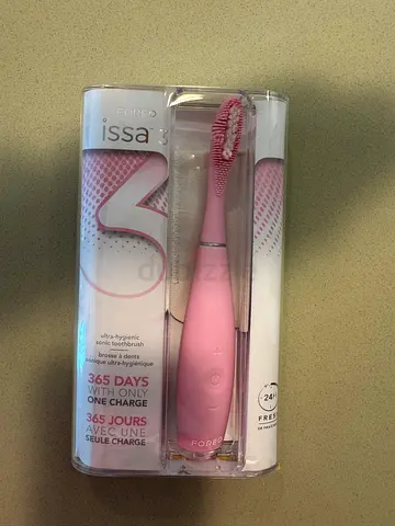 FOREO Issa 3 Electric Toothbrush