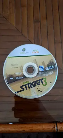 Street 3 Xbox 360 Game - Classic Fun!
