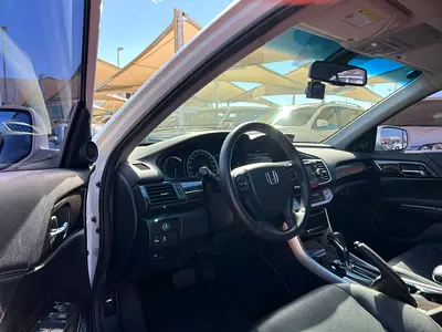 2015 Honda ACCORD — миниатюра 8