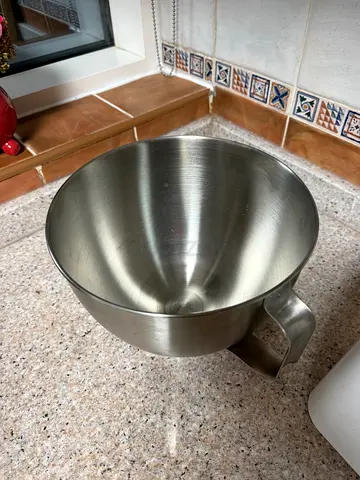 Kitchen ball