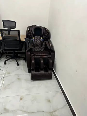 Used 3/4 times worth2850 bill avilble