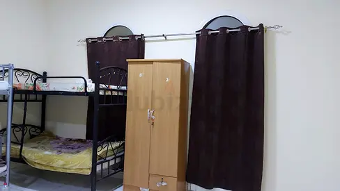 BED SPACE FOR INDIAN EXECUTIVE FEMALES