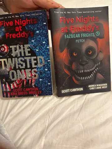 Five Nights at Freddys: Fazbear Frights 2 and The Twisted Ones