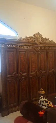 Used cabinet for sell orginal price 700AED - offer price 500AED( only in 24 hours ).