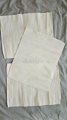 Elegant beige linen table mats set of 3