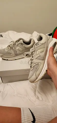 Gently Used Nike air max