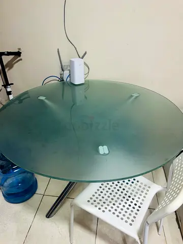 Modern Round Glass Dining Table