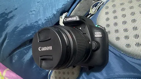 Canon 4000D 5x used only complete box