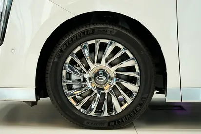 GAC M8 GX, миниатюра 5