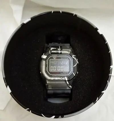 G-SHOCK  DW-5000SS_1DR