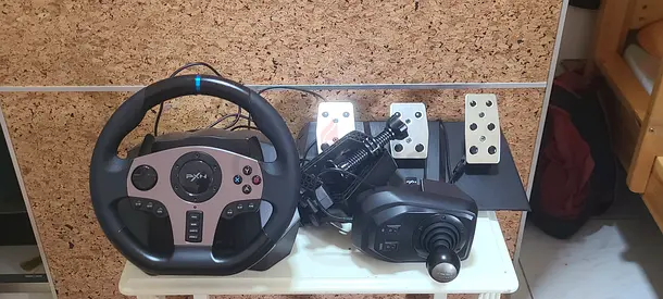 Pxn v9 steering wheel good condition
