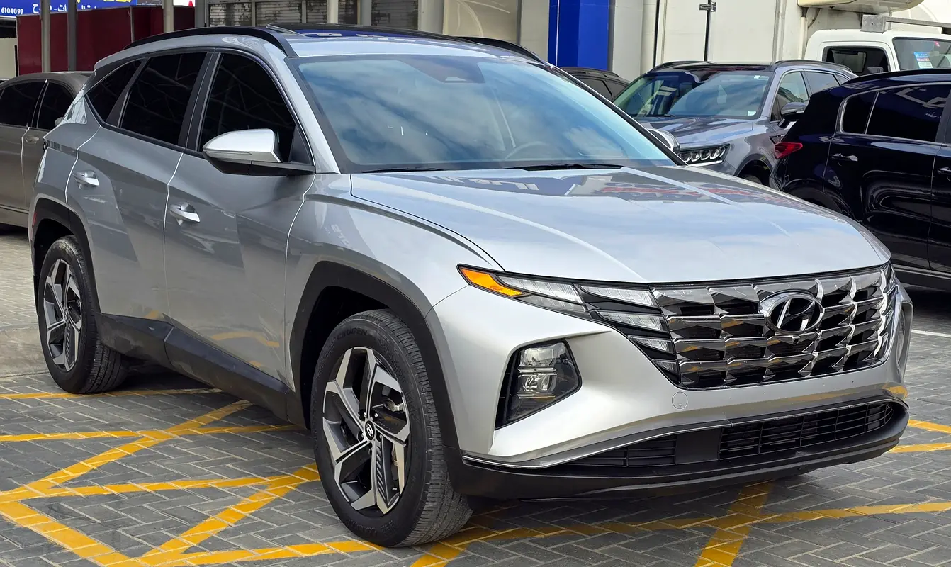 Hyundai Tucson 2022 — photo 1 of 11