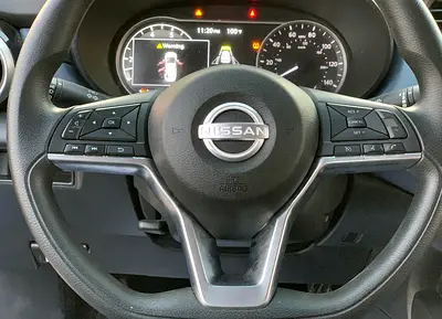 2023 Nissan VERSA 照片 10