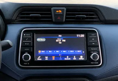 2023 Nissan VERSA 照片 11