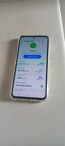 Samsung Mobile Phone in Great Condition with 2 screen protector and 2 case