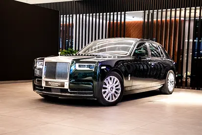 Rolls-Royce Phantom Model Year 2022 | Automatic | Petrol | 33,048 km