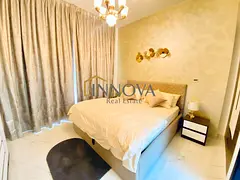 Fully Furnished | Convertible | Spacious Layout
