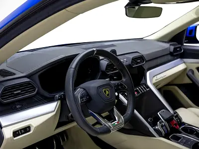 2019 Lamborghini URUS 缩略图 8
