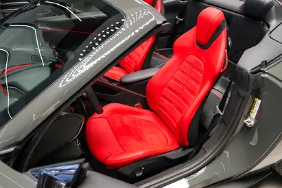 صورة مصغرة 10 لـ 2025 Ferrari ROMA