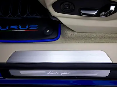 2019 Lamborghini URUS 缩略图 18