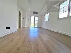 Lake View Type 4E Single Row 2 Bedrooms and Study!