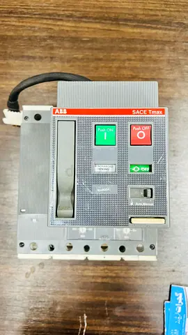 ABB 4 pole 400Amps motorized breaker
