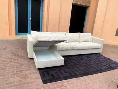 Selling in excellent Condition Ikea Vimle Sofa Beige with storage
