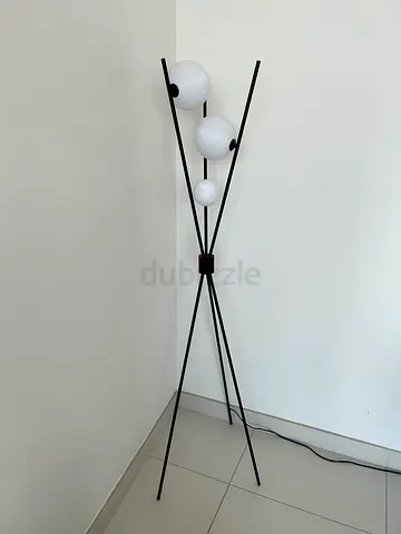 Stylish Modern Floor Lamp 160cm