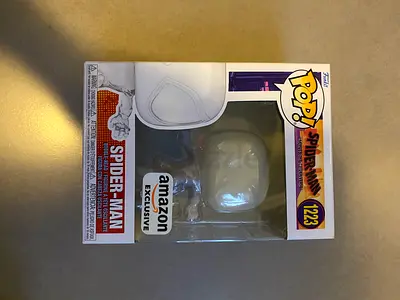 Funko Pop Spider-Man - Transluscent