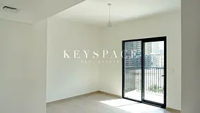 Sleek Waterfront Living | Uninterrupted Horizon Views | Vacant Now | Resale