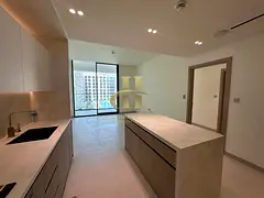 Ready To Move | Spacious Unit | Park View