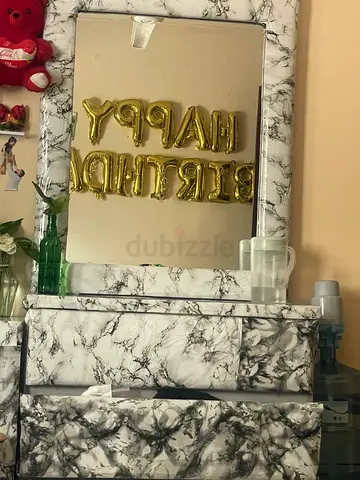 Dressing table