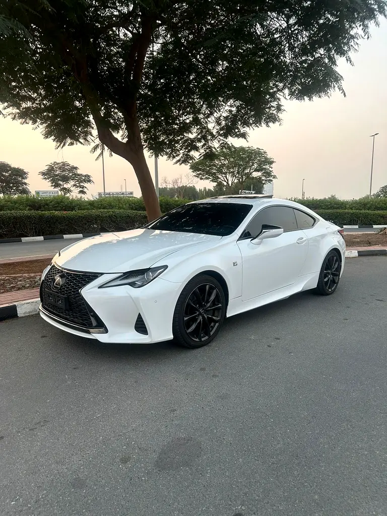 Lexus RC-Series 2021 — photo 1 of 20
