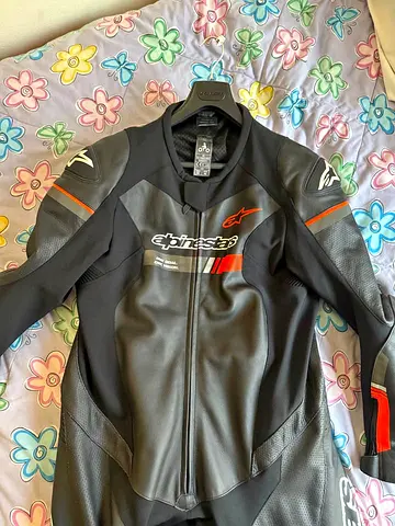 Alpinestar Motorcycle Racing CE Leather Suit