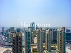 High Floor | Unfurnished | Walkable to the Mall