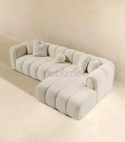 Stylish Modern Curved Sectional Sofa