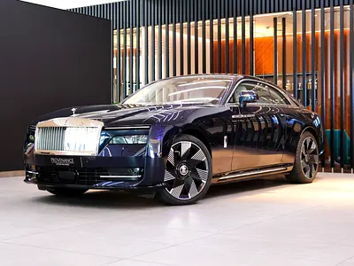 Spectre Model Year 2024 | Automatic | Electric | 4,546 km