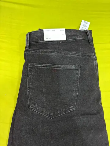 NEW American Eagle Athletic Loose Jeans (36x32) – Easyflex Comfort!